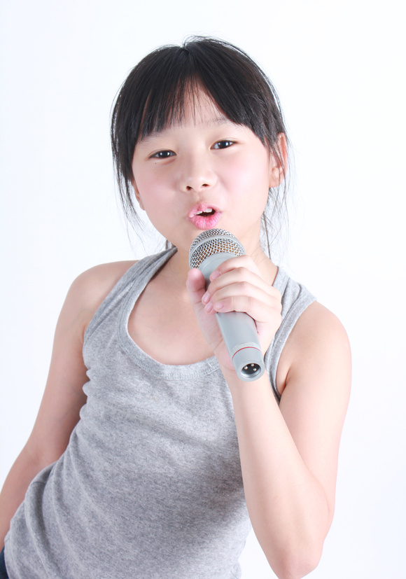 Urheber (Sängerin): © Pathathai Chungyam / Fotolia